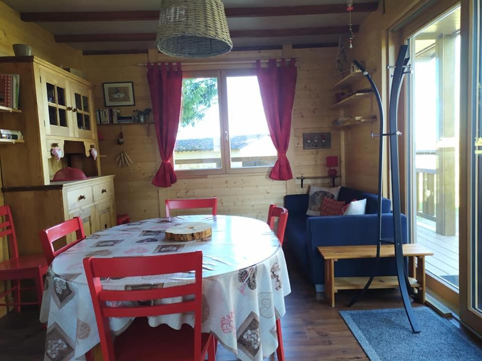 Chalet Du Spiemont Champdray Exteriör bild